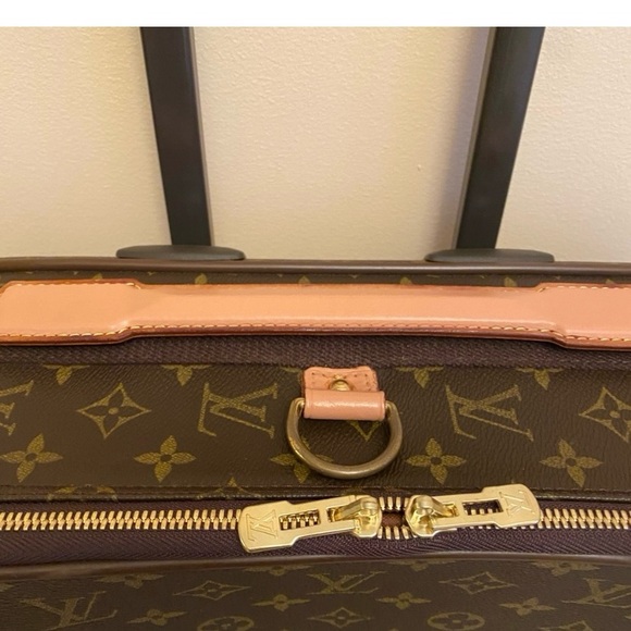 Authentic Louis Vuitton pegase 55 monogram - Picture 3 of 8